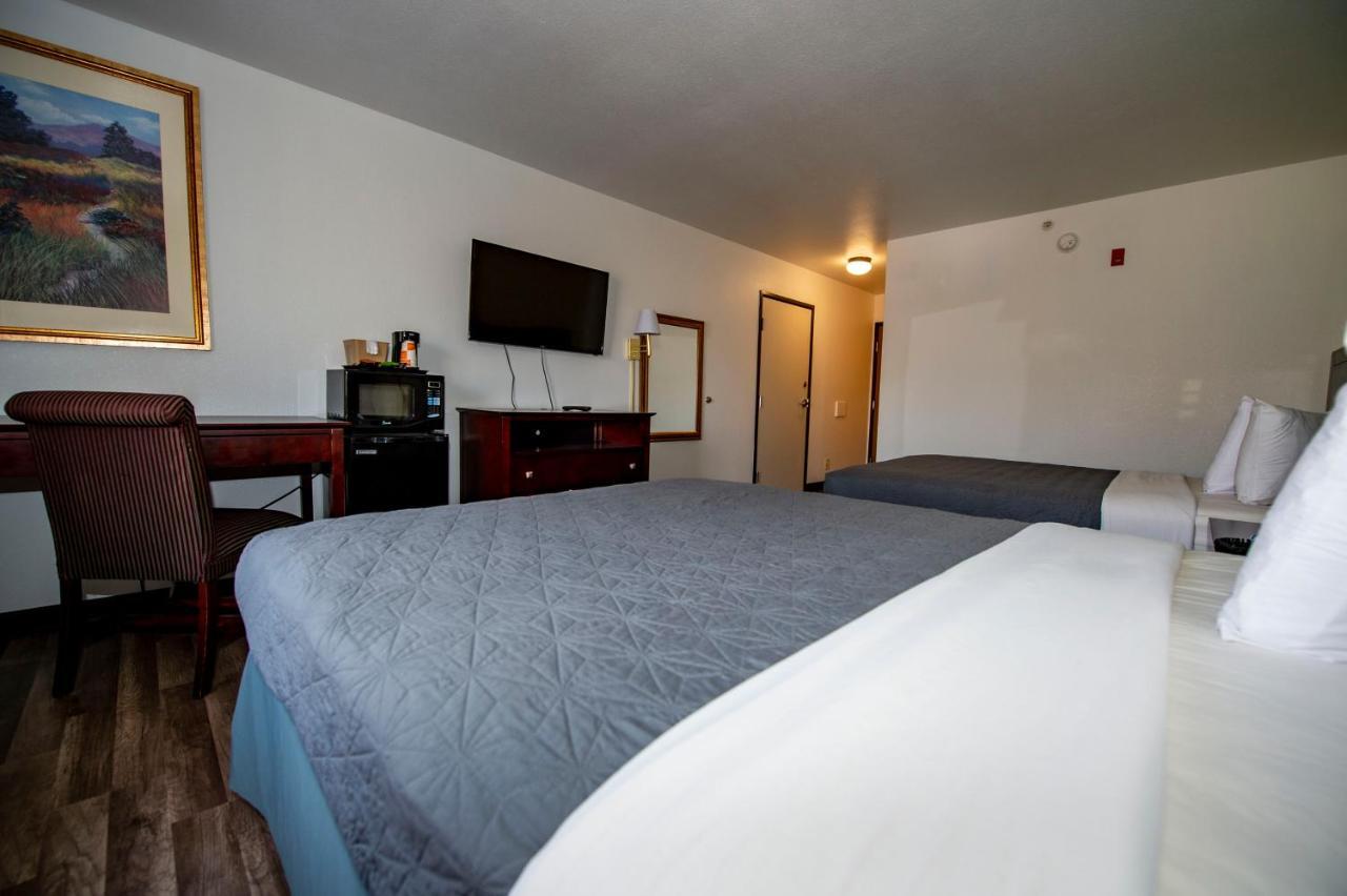 Rodeway Inn Central Colorado Springs Exteriör bild